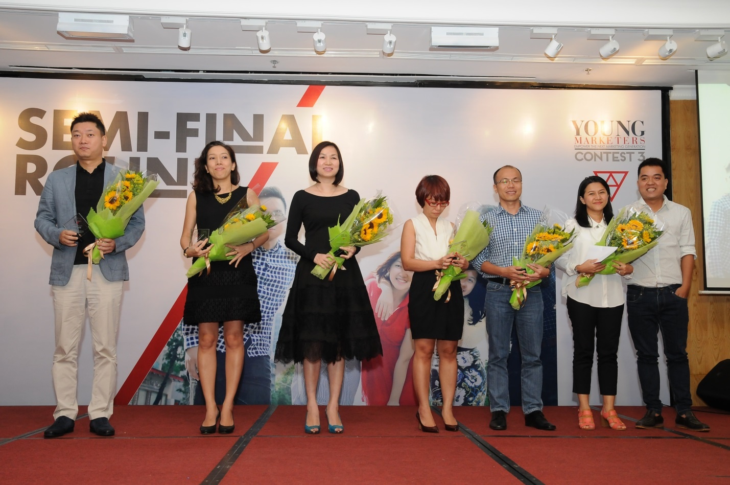 Young Marketers mua 3 tim top 3 xuat sac nhat hinh anh