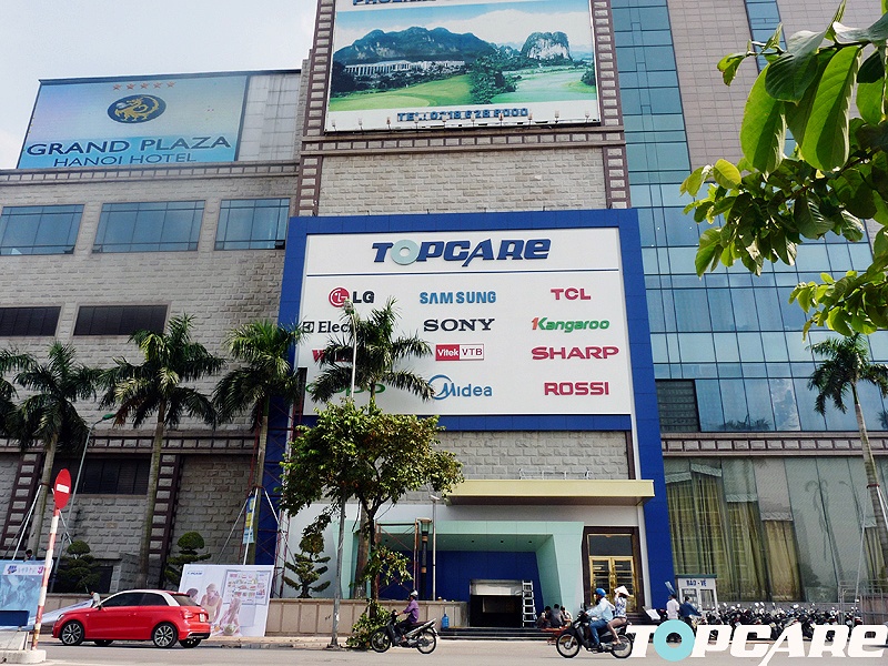 Bar Next Top lot xac thanh sieu thi dien may hinh anh