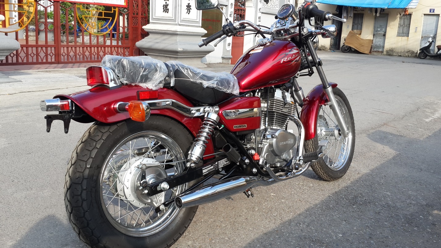 Honda Rebel 250 phien ban 2015 nhap My bat ngo xuat hien hinh anh
