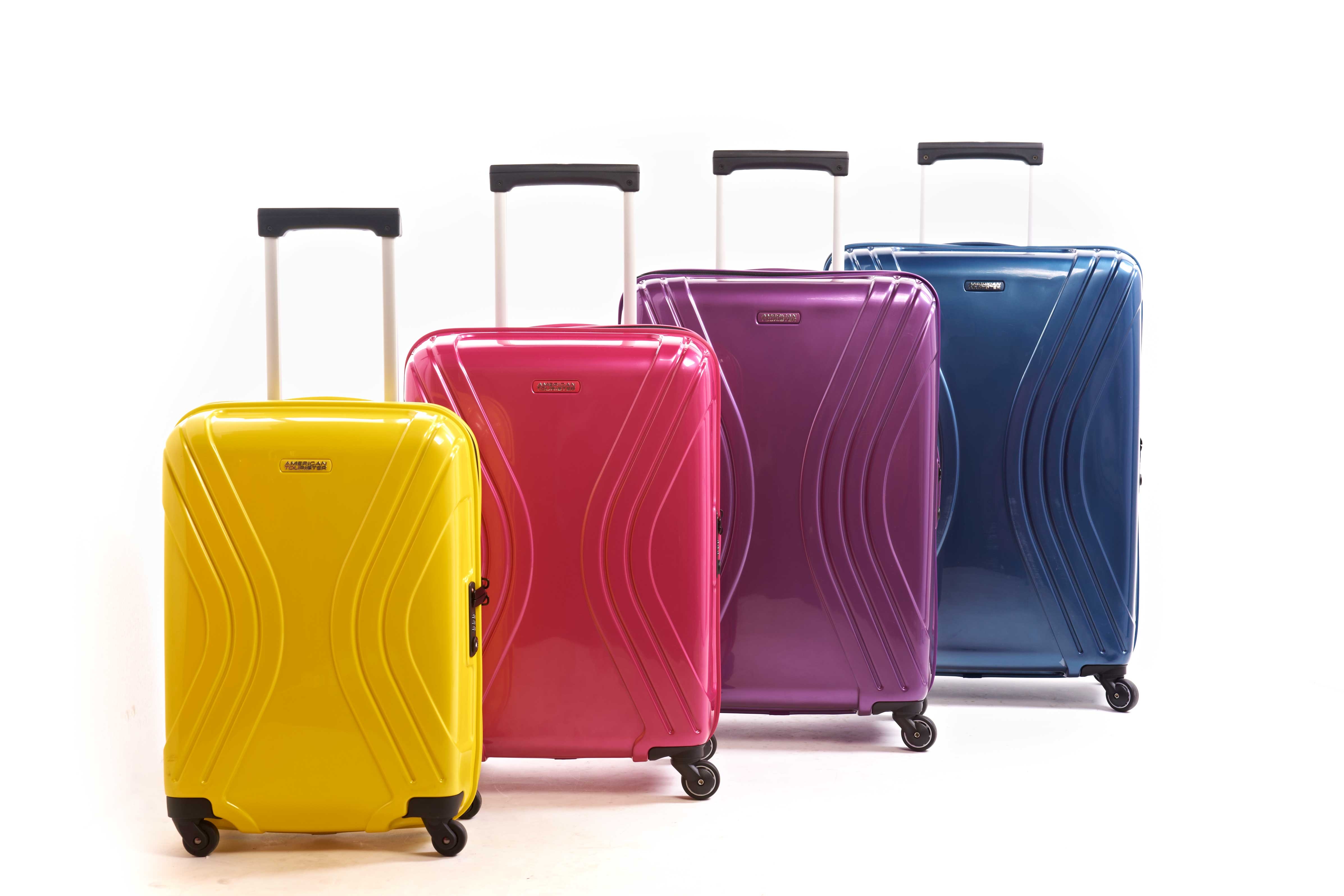 Khai truong American Tourister, uu dai 30% hinh anh