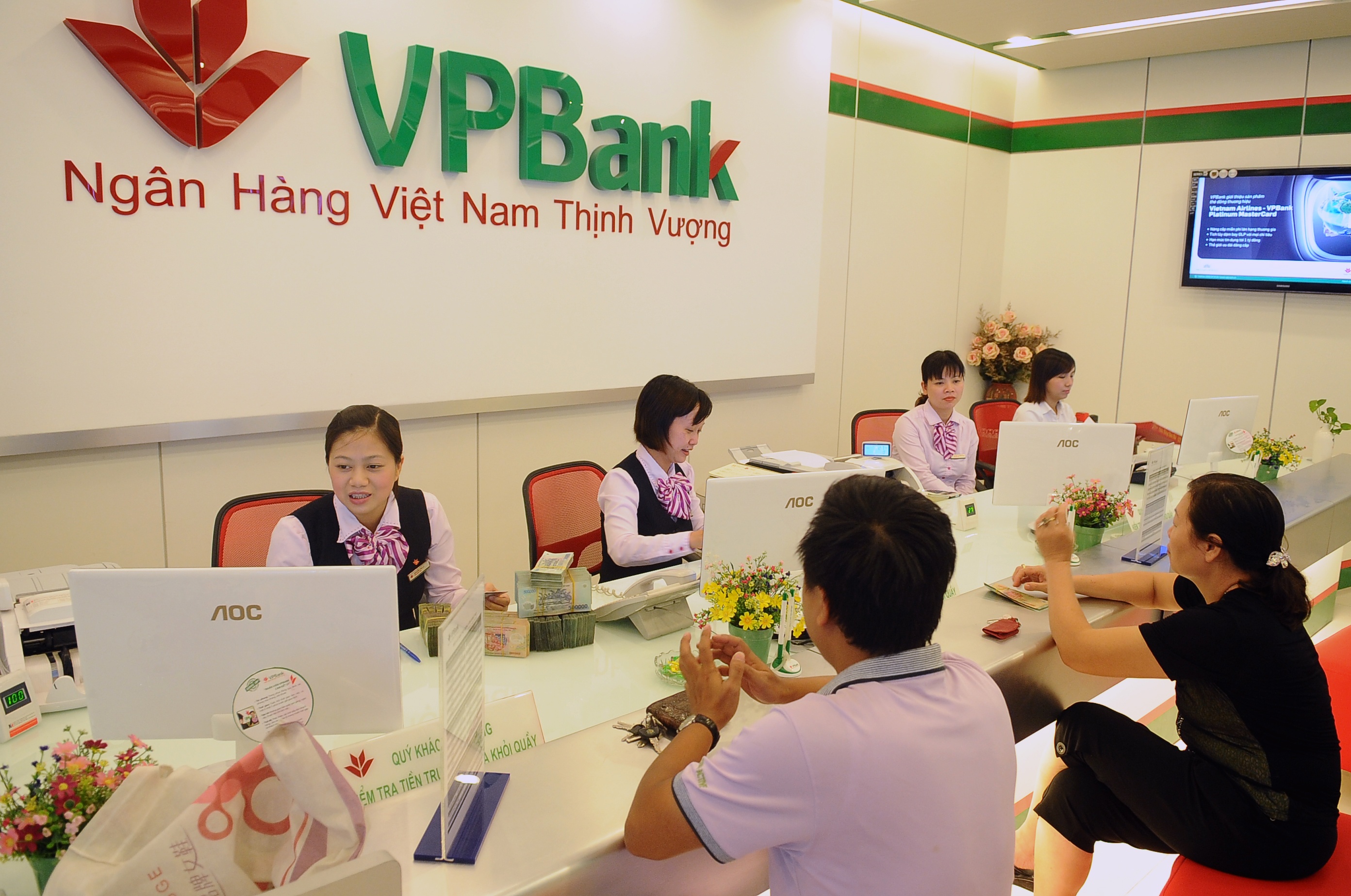 Nhan qua tien ich khi gui tiet kiem online tai VPBank hinh anh