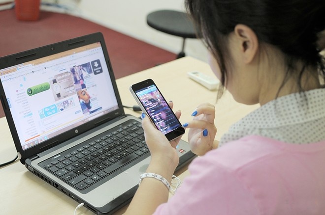 Hanh trinh tu y tuong den san pham thuc te cua iRevo vo thep hinh anh