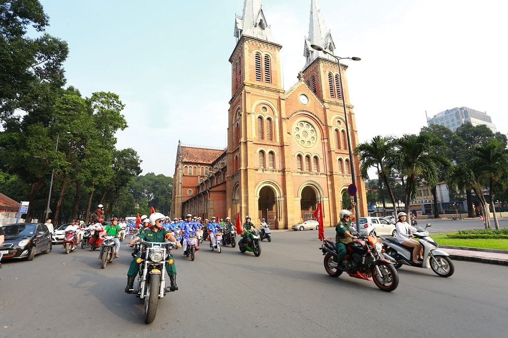 Sai Gon xua va nay hinh anh