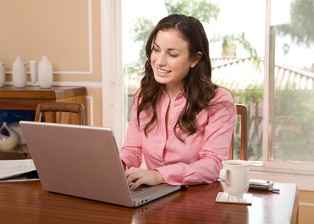 Kaspersky Internet Security 2015 ra mat phien ban tieng Viet hinh anh