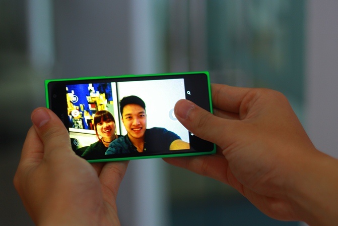 Ba yeu to giup Lumia 730 duoc tin do selfie yeu thich hinh anh