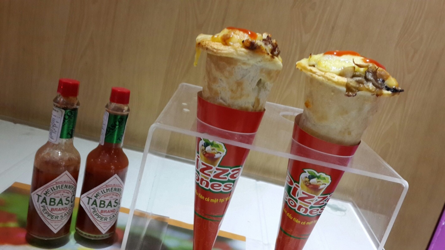 'Muon lam giau, hay ngung doc sach' hinh anh