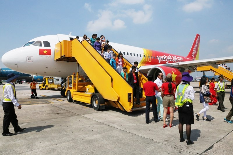 Bay cùng Vietjet, giá tiết kiệm hơn, thêm cơ hội đi du lịch khắp nơi.