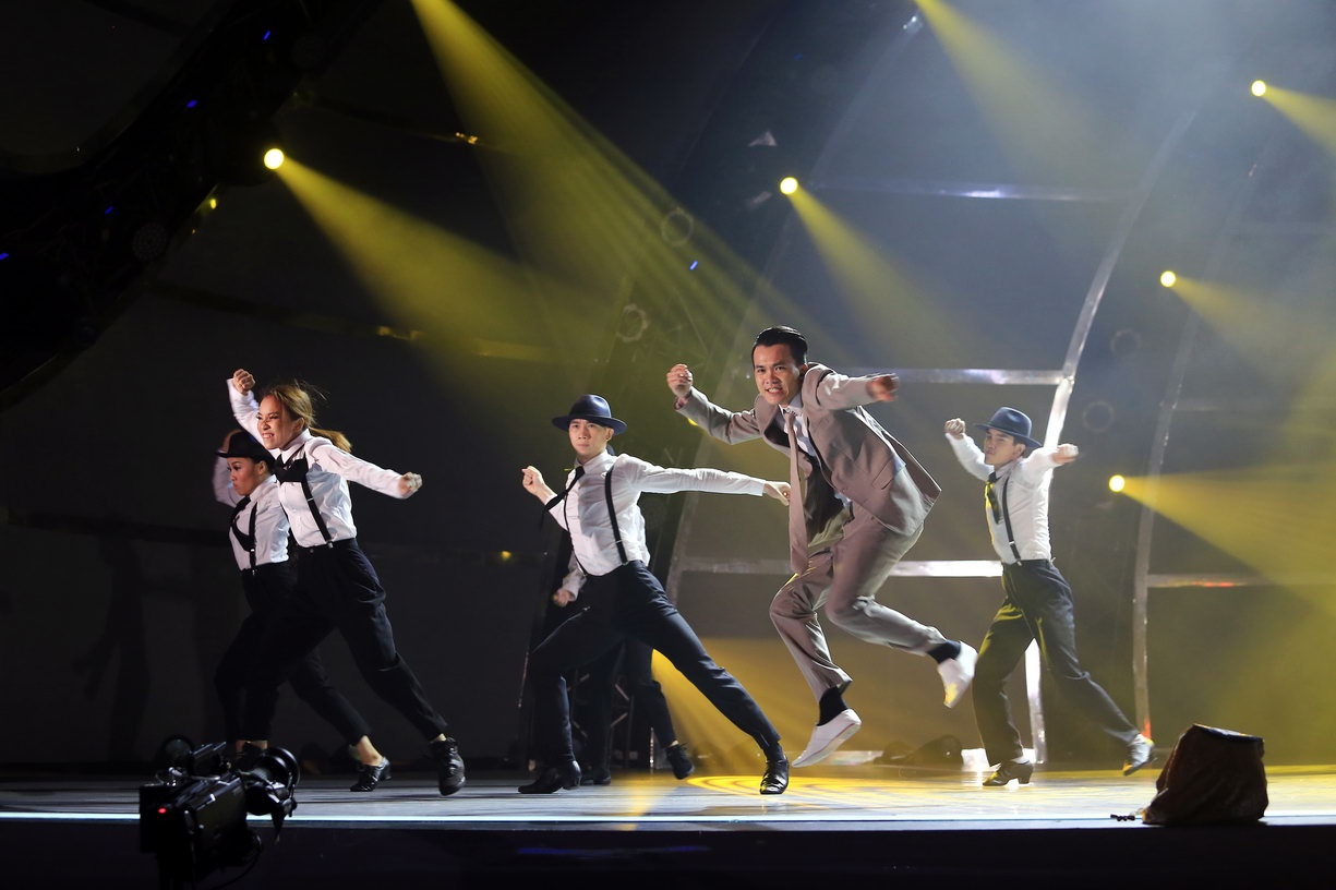 Bien dao tiep lua dam me cho vu cong tre hinh anh