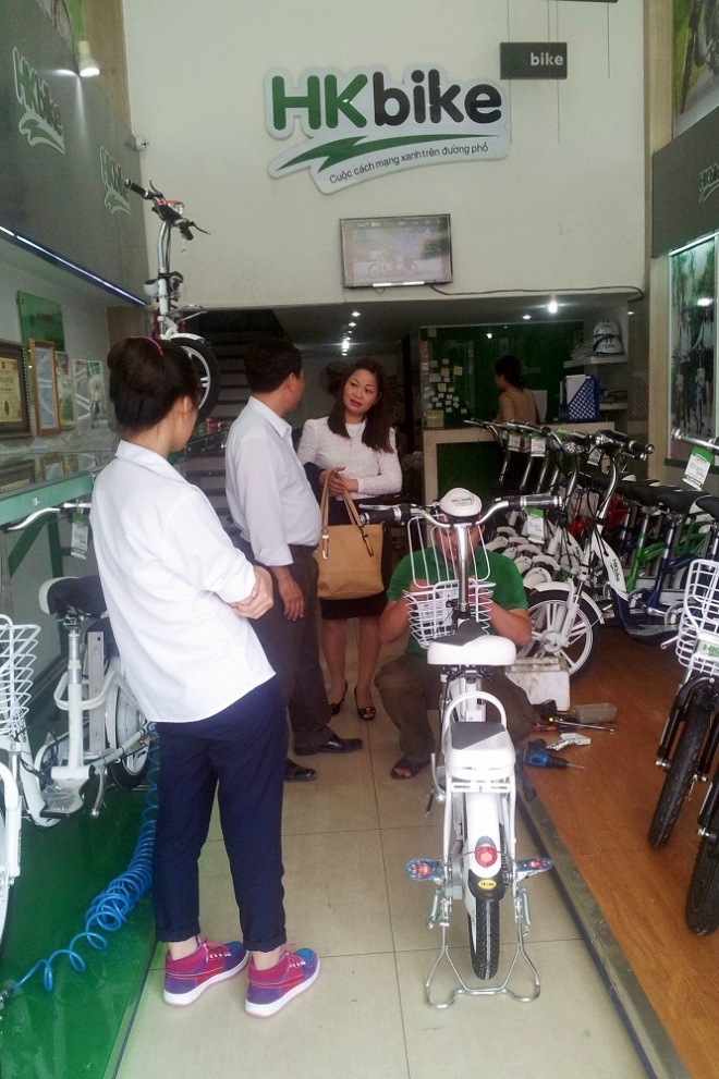 Vì vậy, việc chọn một chiếc xe đạp điện lý tưởng, phù hợp cho con đi học thêm, nhất là trong giai đoạn ôn thi là rất cần thiết.