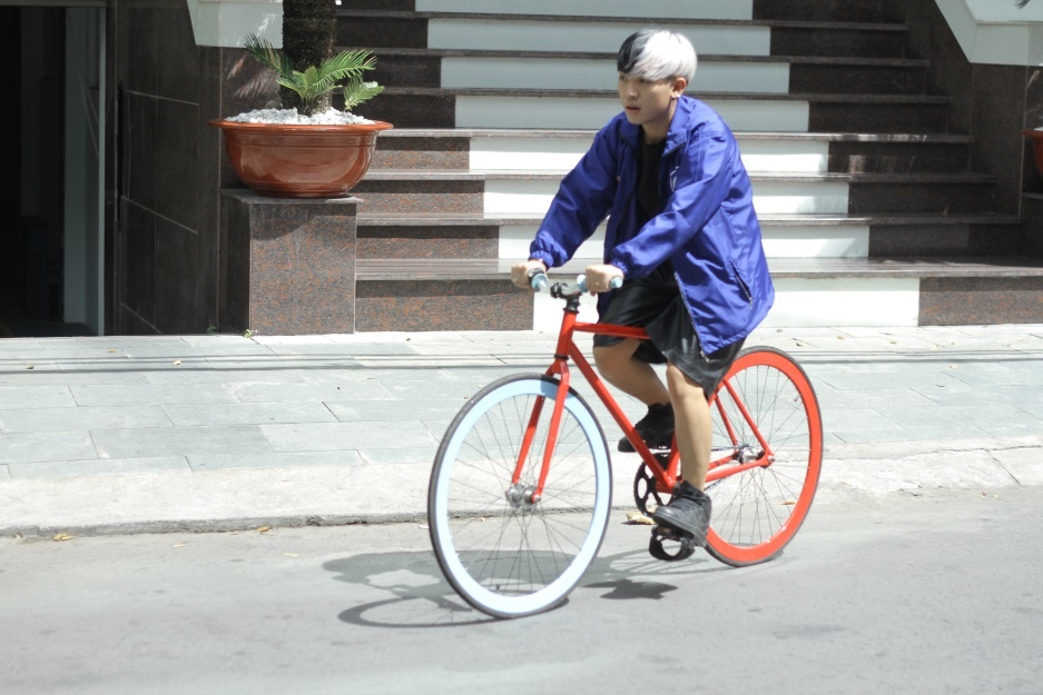 Pho Dac Biet tro thanh 'nguoi van chuyen' hinh anh