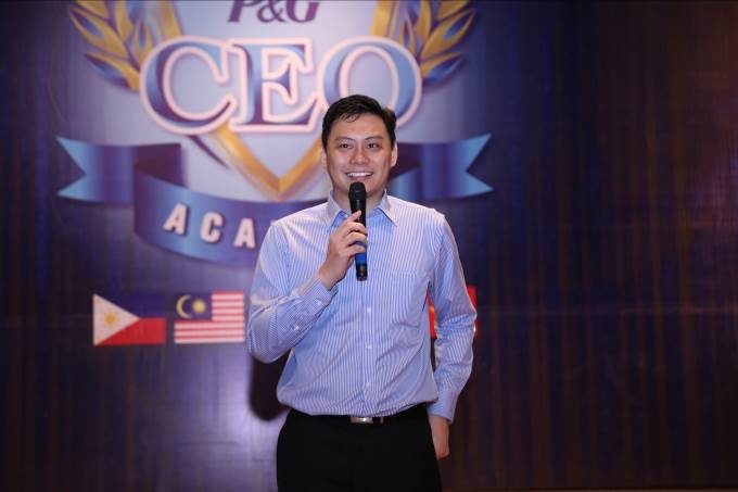 The he nhan tai moi tu 'Hoc vien dao tao CEO' hinh anh