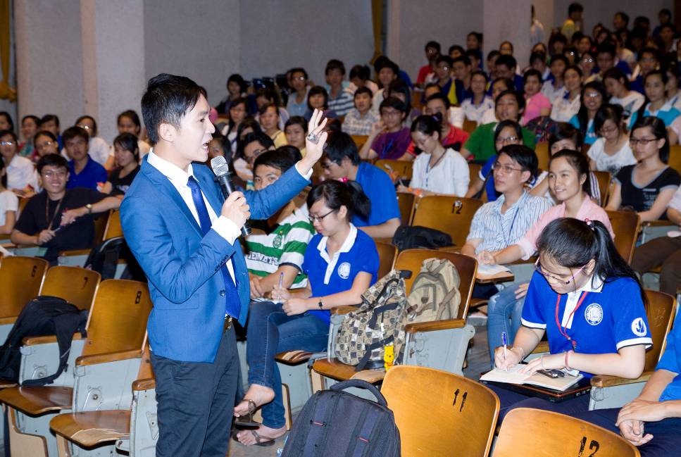 Thay giao hotboy bat mi tuyet chieu hien thuc hoa uoc mo hinh anh