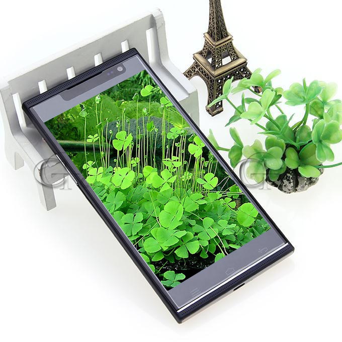 Ngoài ra màn cảm ứng Gorilla được phủ Nano (một phần tỉ mét) cũng giúp 2 sản phẩm này giữ vị trí chống xước tốt hiện nay trên thị trường.