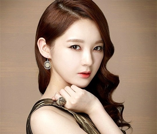 Nang mui S line voi chuyen gia tham my Han Quoc JW hinh anh