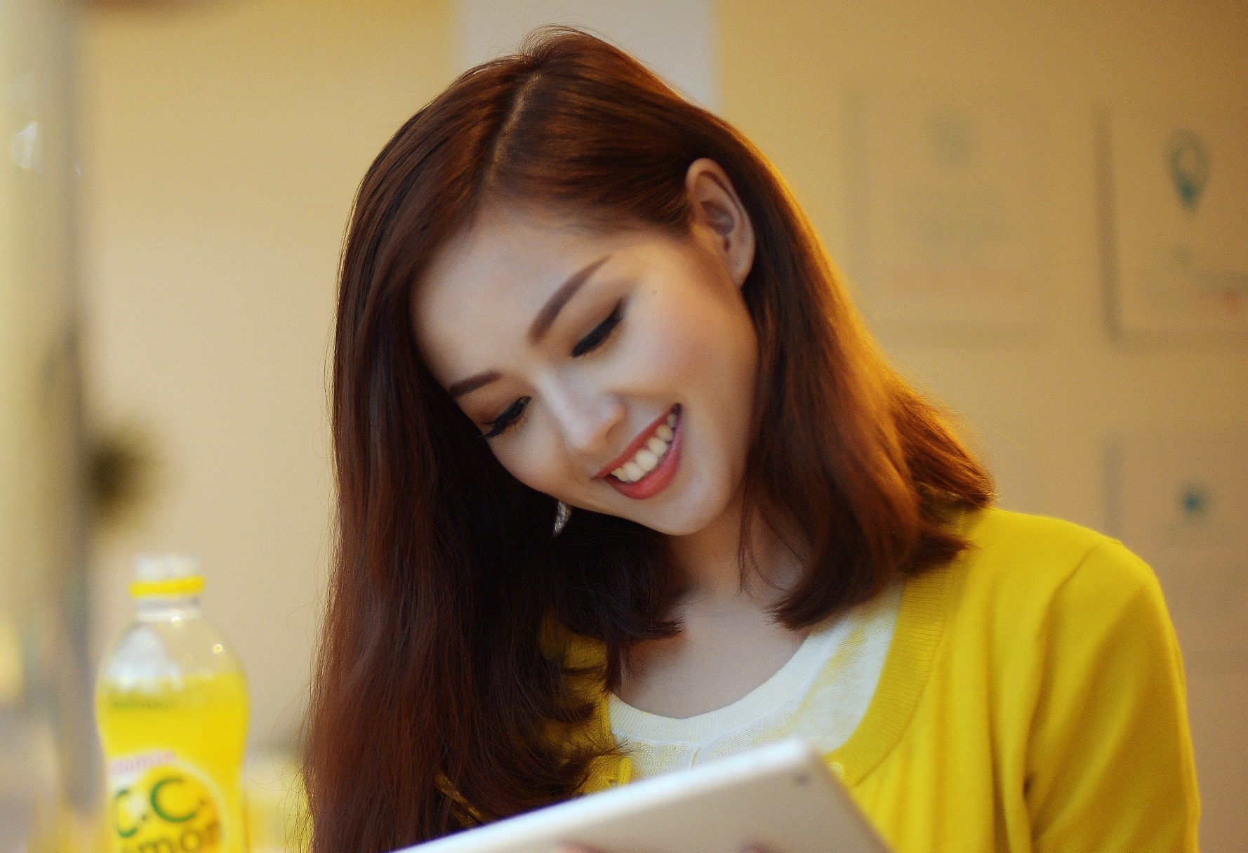 Bi quyet khoe dep voi Vitamin C cua hotgirl Tam Tit hinh anh