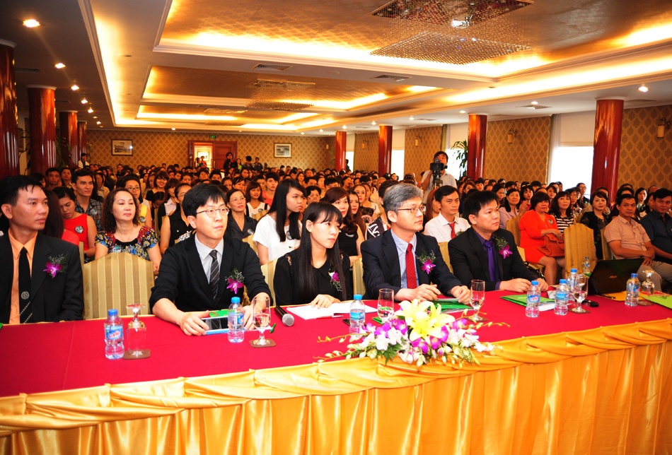 Thuc hu chuyen nang mui 'S line 3D' hinh anh
