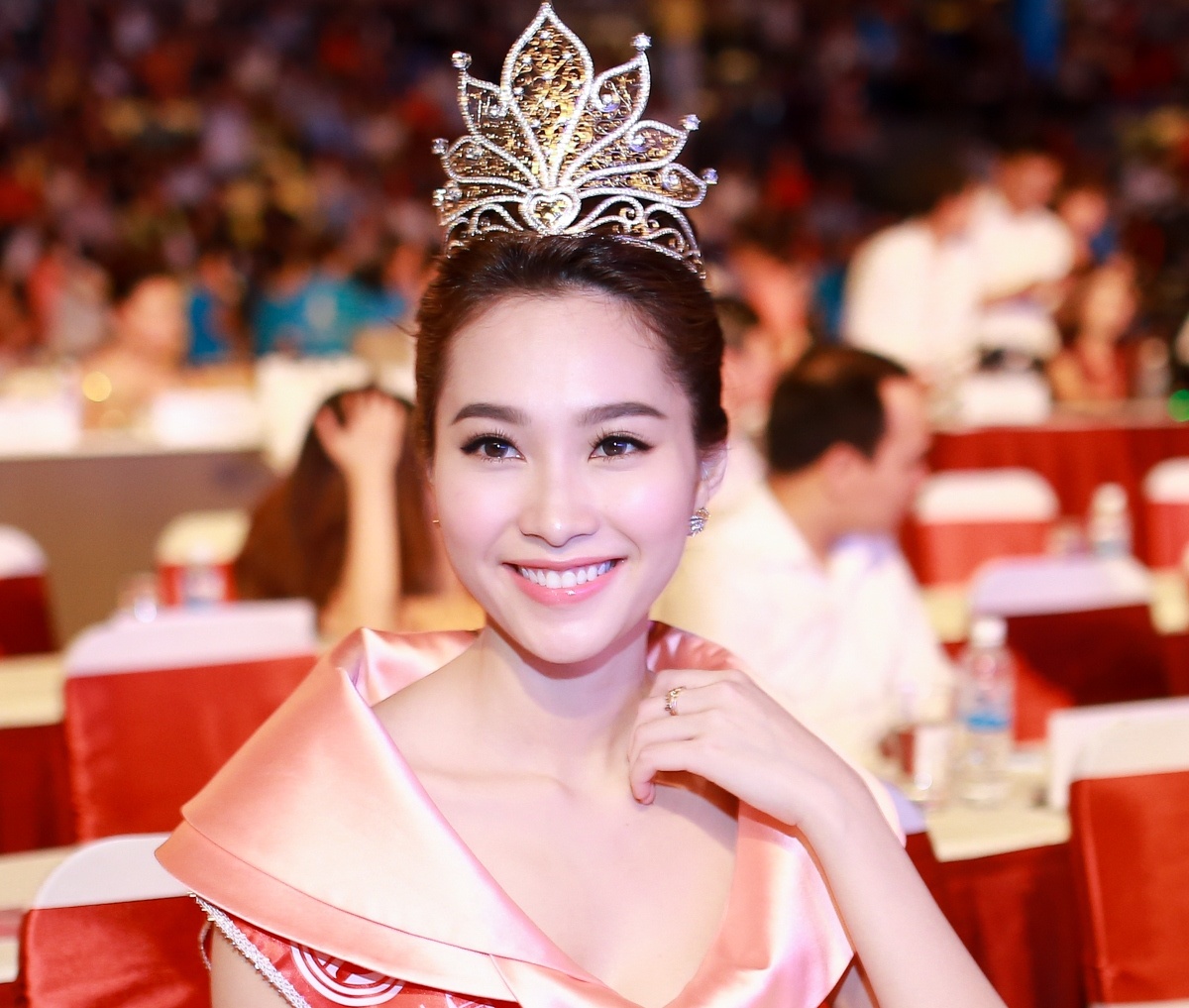 Dang Thu Thao ghi diem tai Chung ket Hoa hau Viet Nam hinh anh