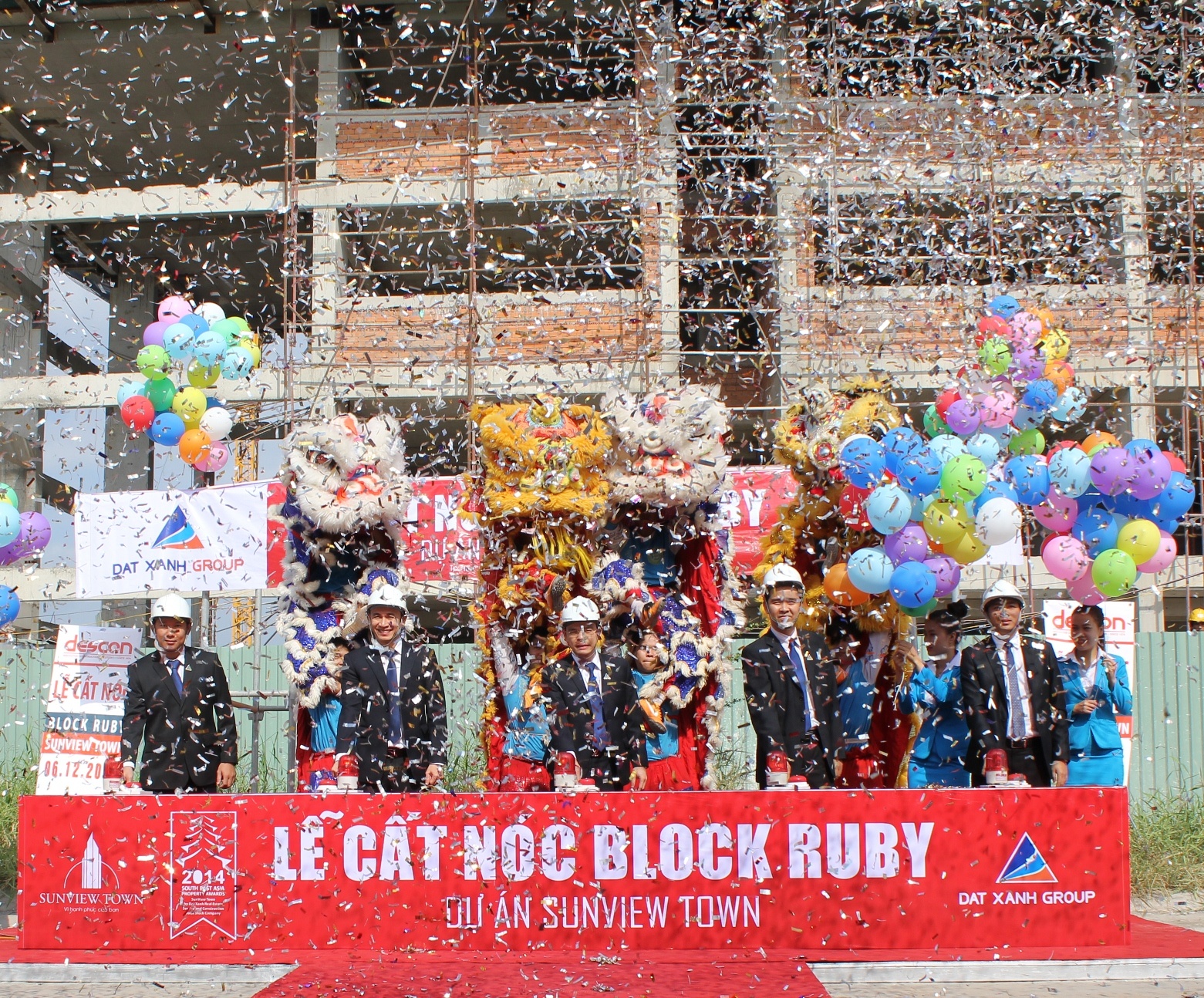 Sunview Town cat noc toa nha Block Ruby hinh anh