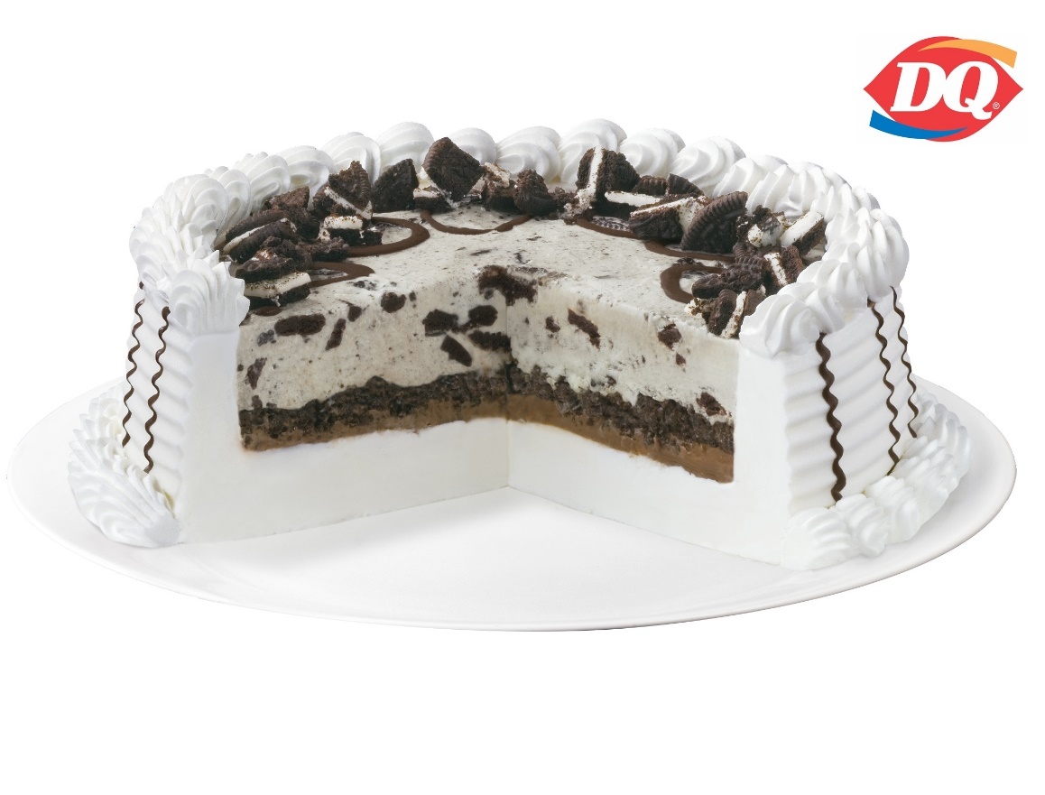 Bánh kem lạnh: Blizzard Cake với 3 lớn nhân vani, bánh quy sốt sô cô la và lớp kem Blizzard.