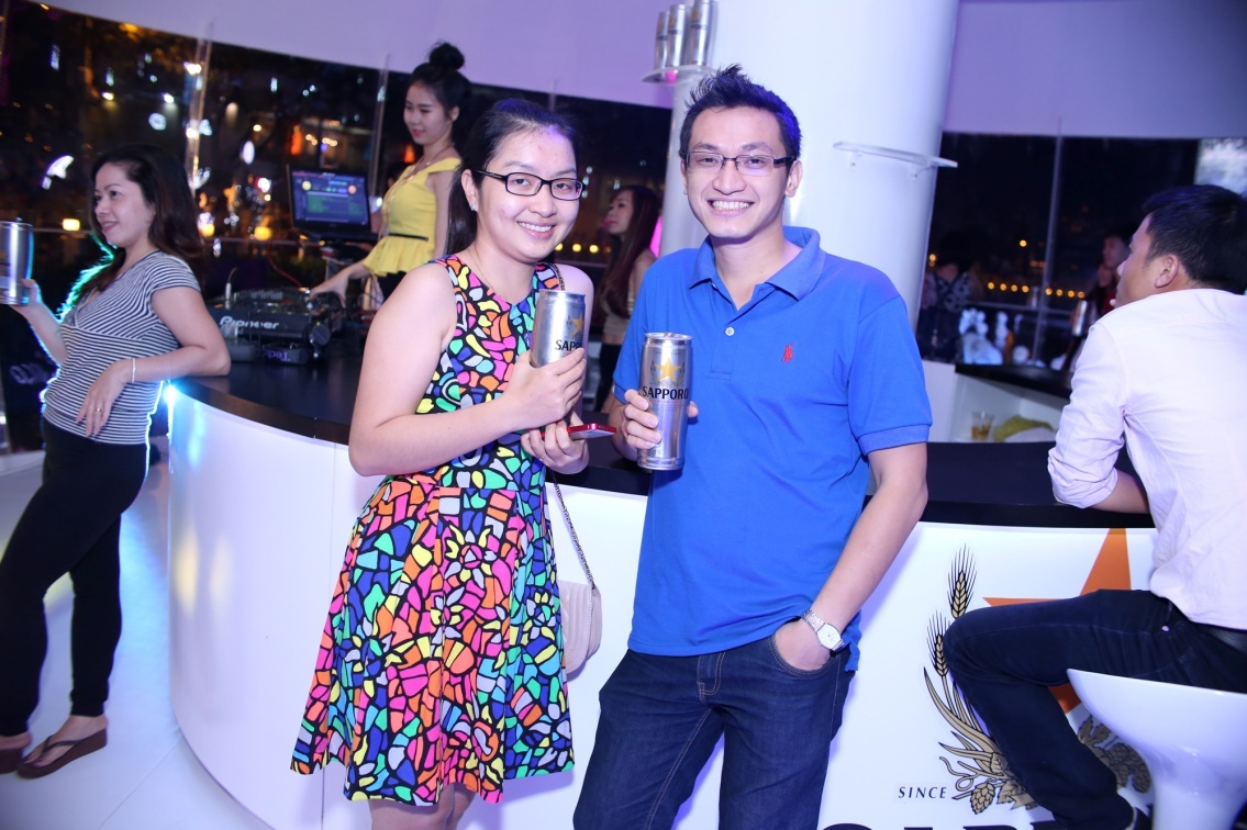 Floating Bar nhìn từ bên ngoài.