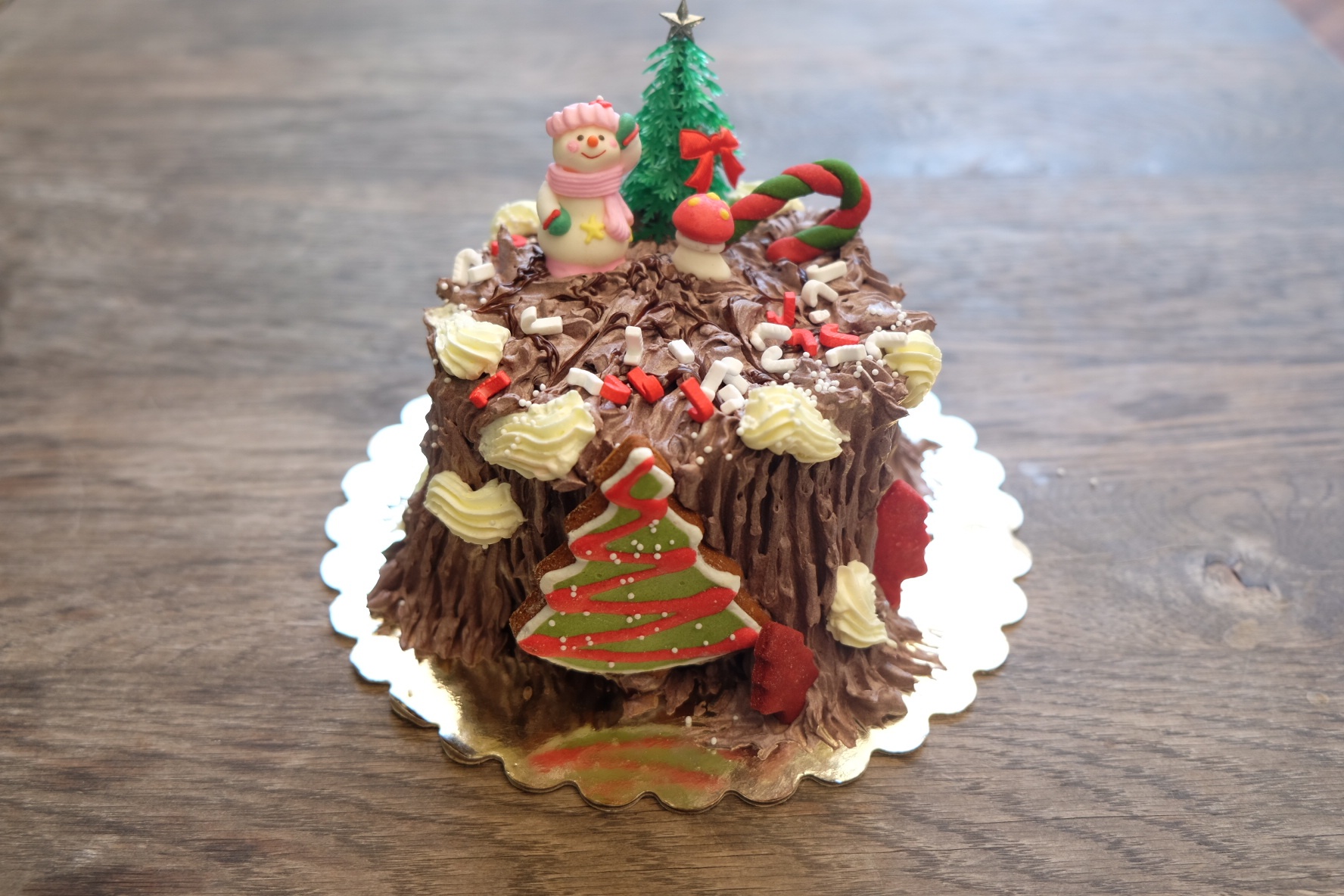 Giang sinh ngot ngao voi banh khuc cay Fly Cupcake hinh anh