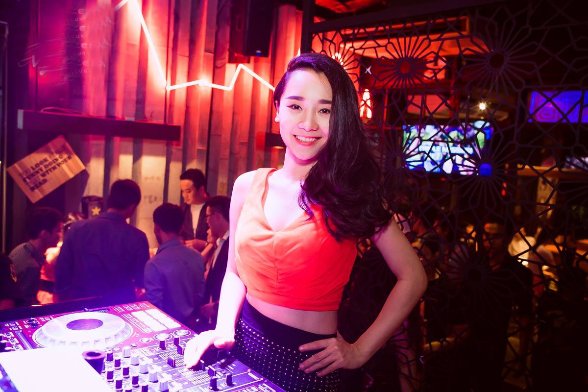 10 ly do khien Vuvuzela luon o vi tri nguoi tien phong hinh anh