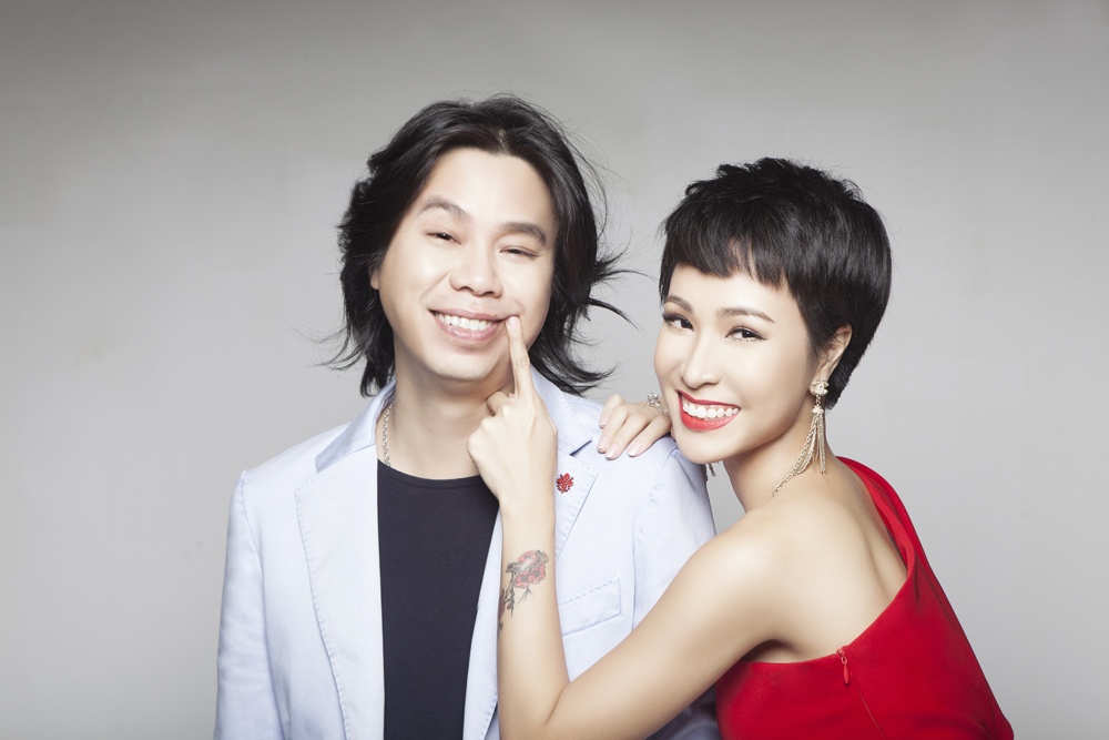 Uyên Linh và nhạc sĩ Dũng dAlAt trong album mới.
