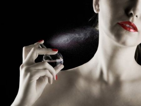 Tac dung cua mui huong toi suc khoe va cam xuc hinh anh