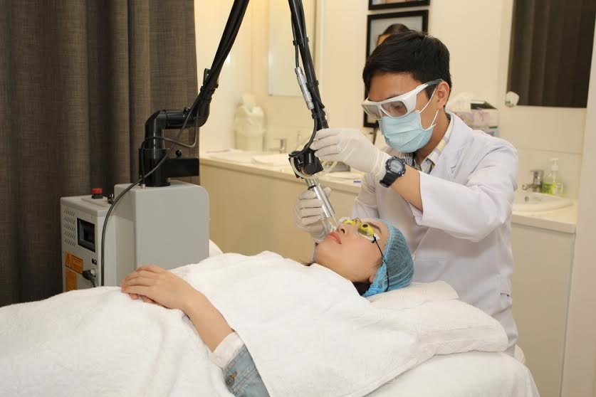 Lam dep don Giang sinh va nam moi voi cong nghe hien dai hinh anh