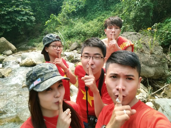 Diem qua nhung phong cach chup wefie noi bat hinh anh