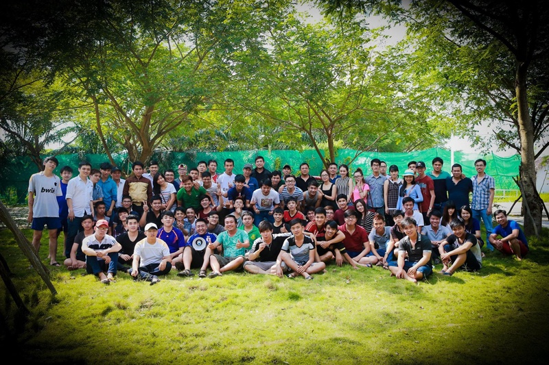 Oan gia tren dau truong VLTK Cong Thanh Chien hinh anh