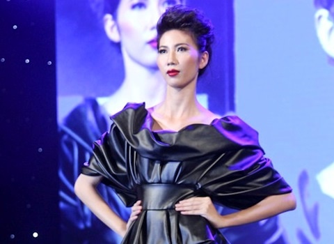 Hanh trinh khang dinh ca tinh va buoc dot pha cua Cao Ngan hinh anh