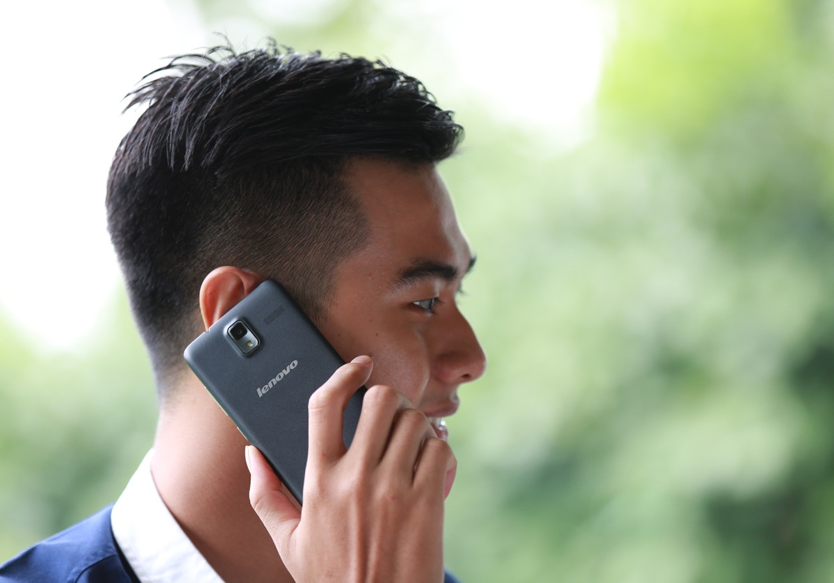 Lenovo S580 - Thoa suc giai tri sanh dieu hinh anh