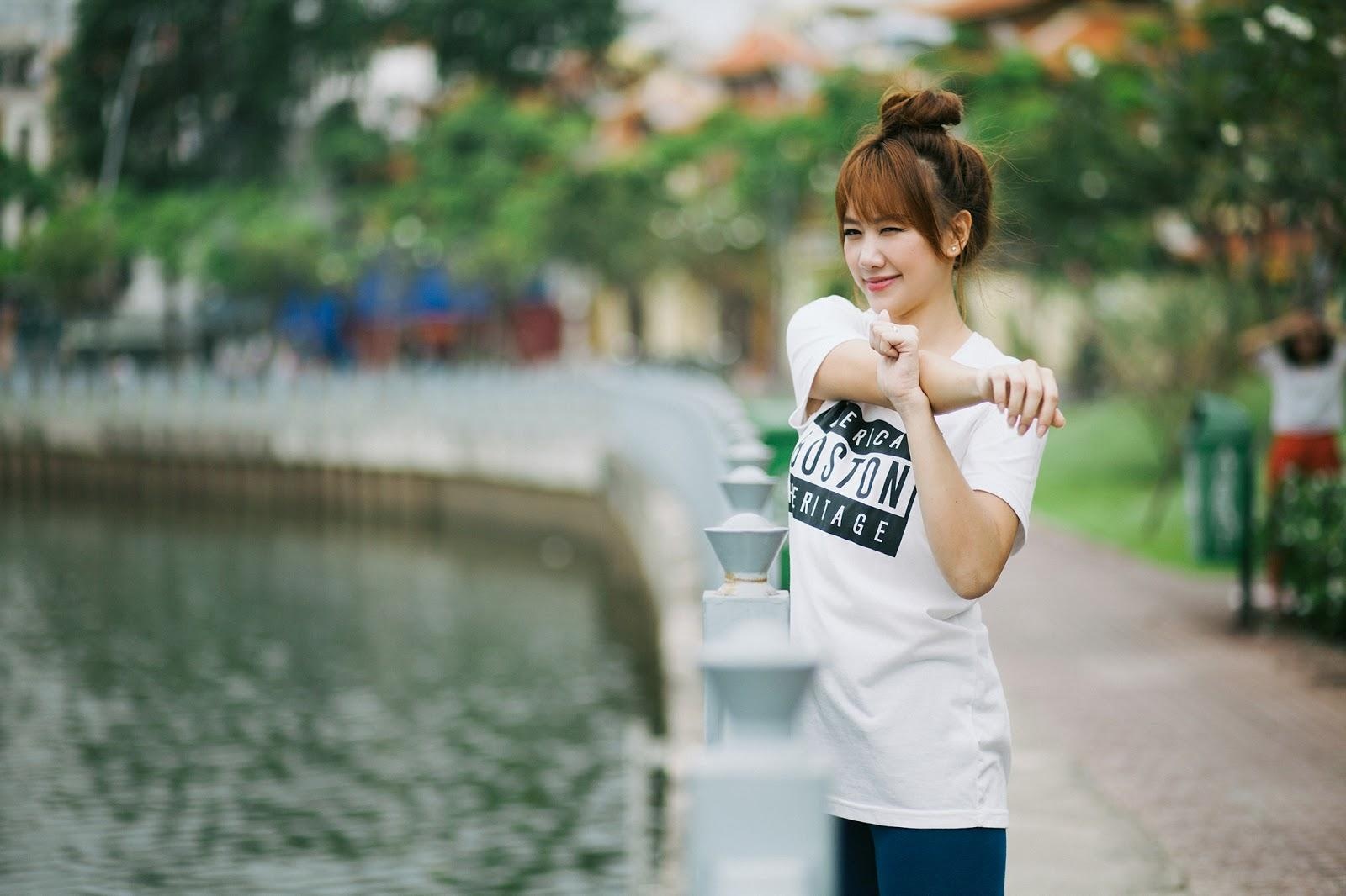 Làm vài động tác khởi động.