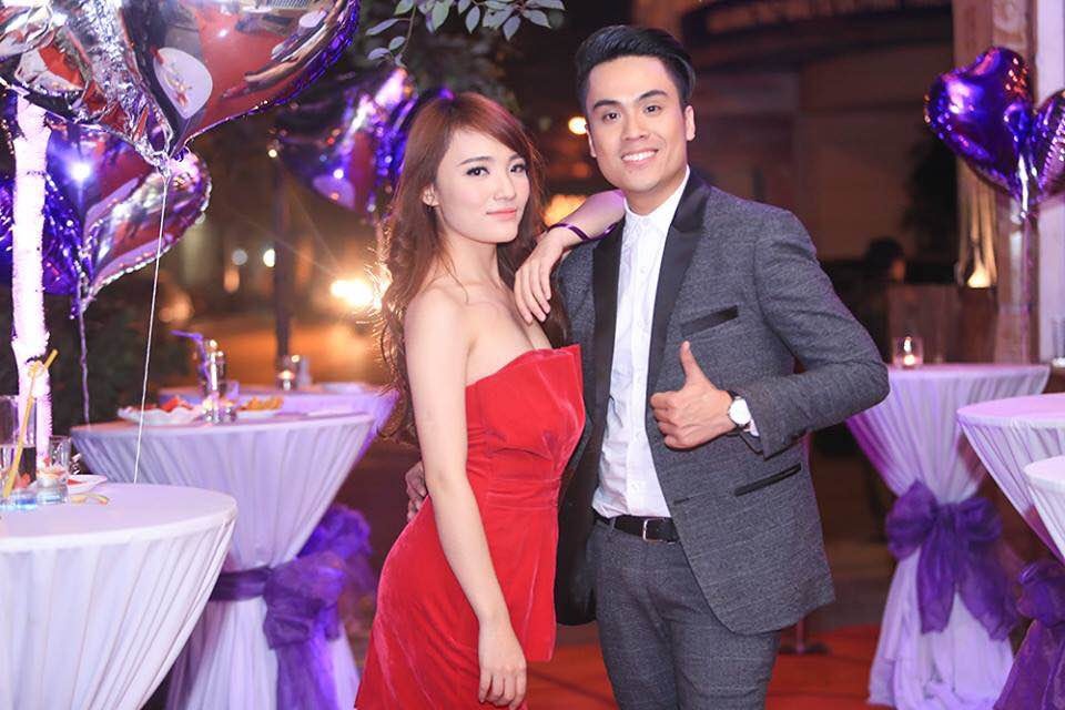 'Quay' het minh don nam moi tai Underworld Lounge Hang Tre hinh anh