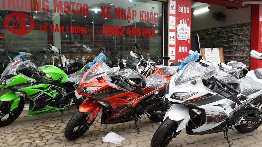 Kawasaki Ninja 300 ABS 2014.