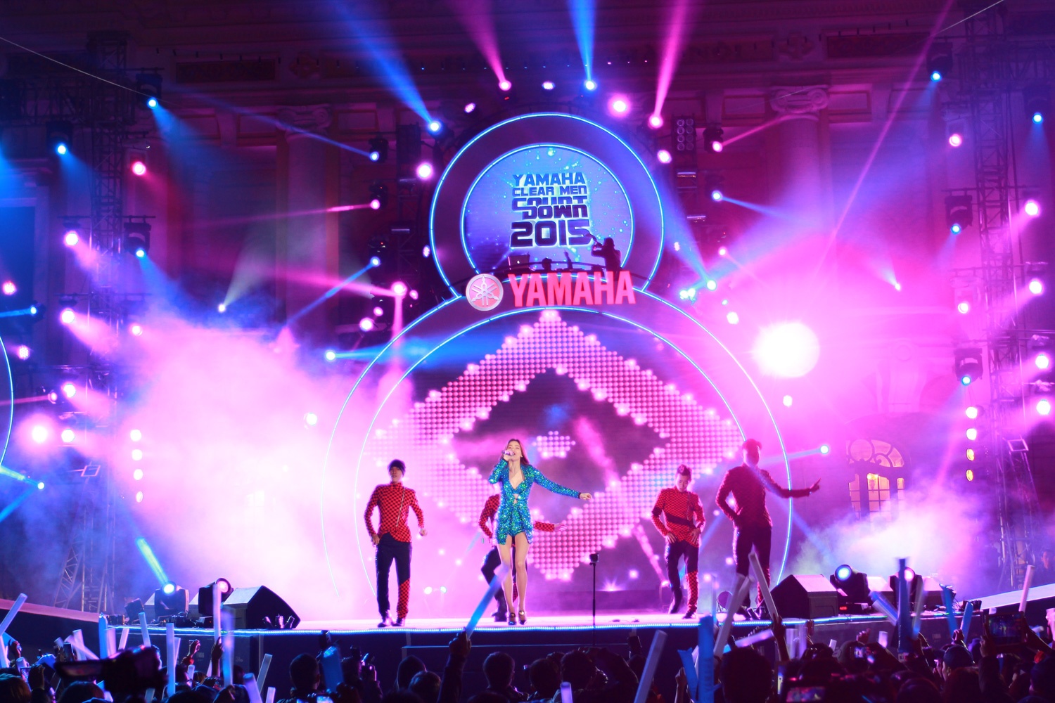 Yamaha Clear Men Countdown 2015 soi dong va cuong nhiet hinh anh