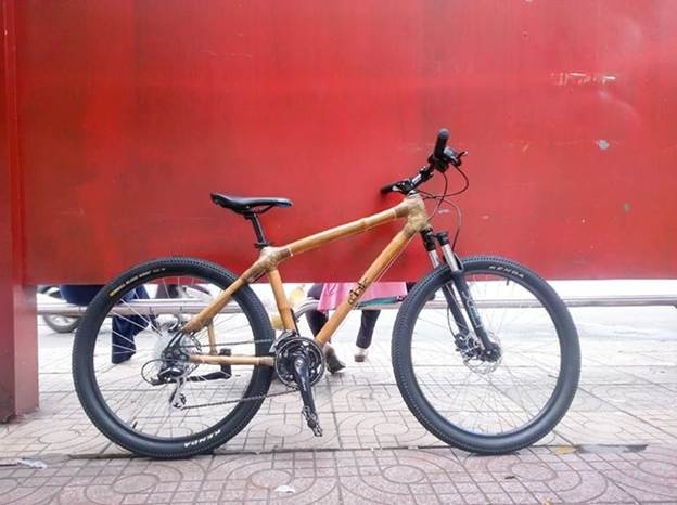 Một mẫu xe đạp leo núi bằng tre.