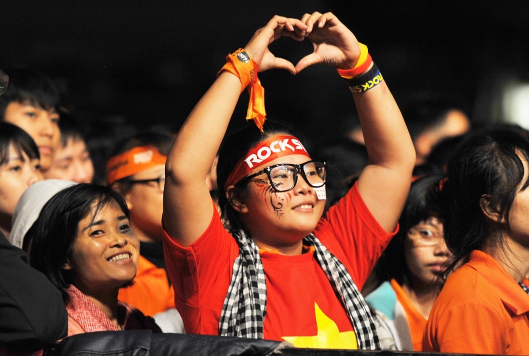 20 nghin khan gia Ha Noi mong cho 'khai hoa' Rockstorm7 hinh anh