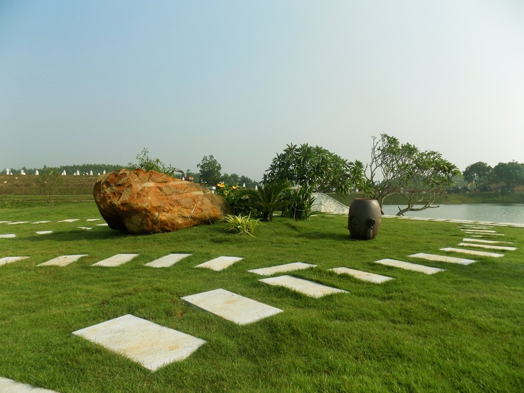 Bến lục thủy tại Thiên Đức Vĩnh Hằng Viên.