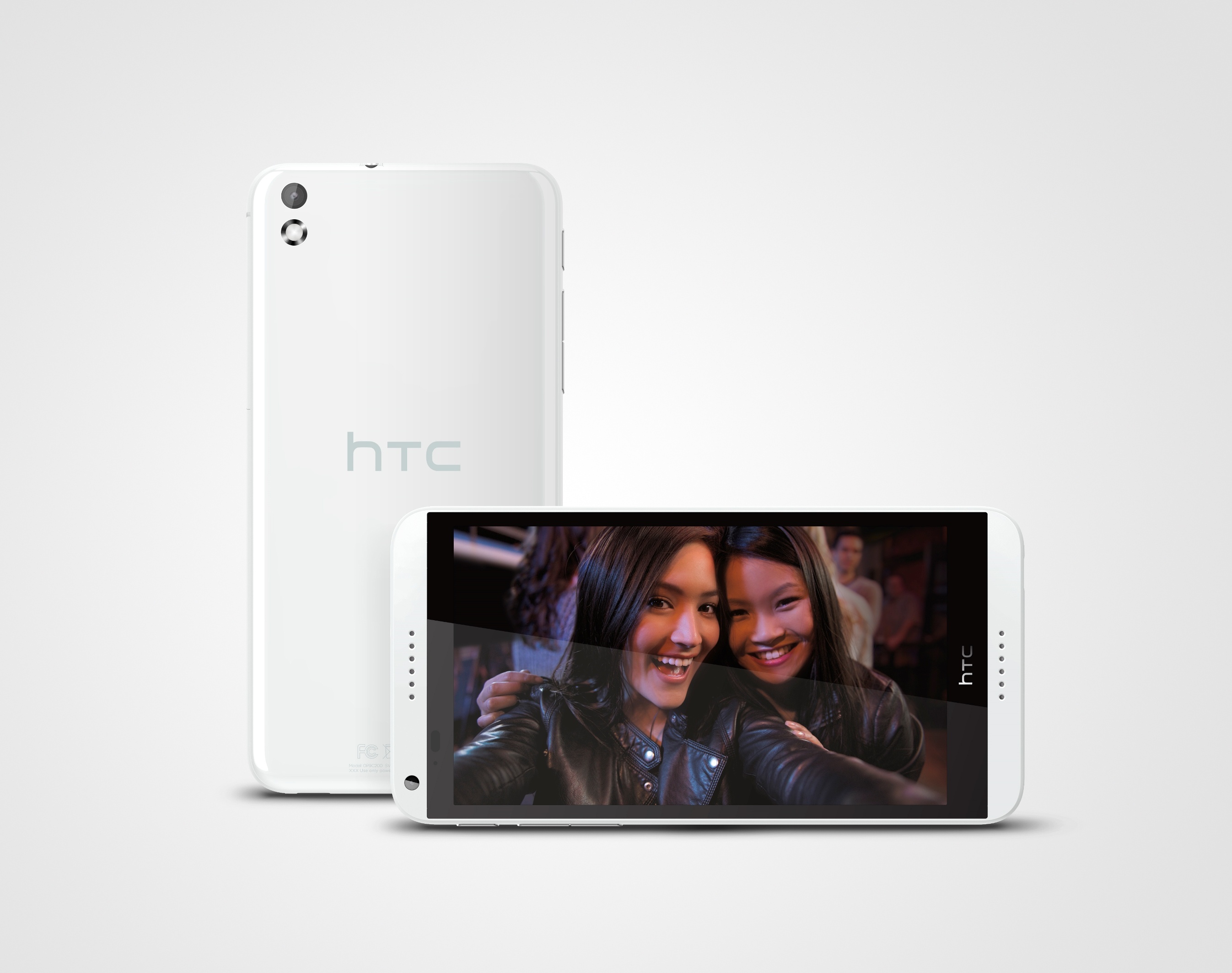 HTC cũng rất mạnh tay đầu tư cho máy ảnh selfie trên các smartphone tầm trung. HTC Desire 820s Dual SIM
