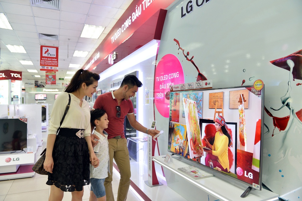 'Bi kip' mua sam tiet kiem truoc Tet hinh anh