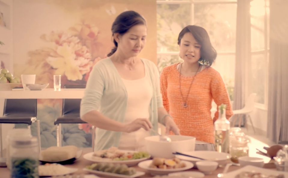 Quang cao Tet 2015 - Vinacafe hinh anh