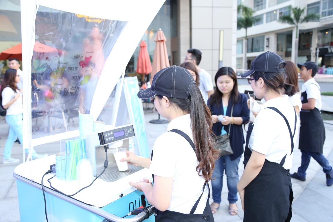  Bạn trẻ vào đây (add link: https://www.facebook.com/nuBeiNuocMay?ref=ts&fref=ts) để biết thêm địa điểm tổ chức các buổi tiệc Mây - nuBei sắp diễn ra.