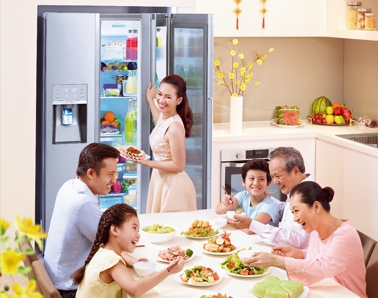 'Tet cung Samsung, ca nha chung tay, sum vay hanh phuc' hinh anh