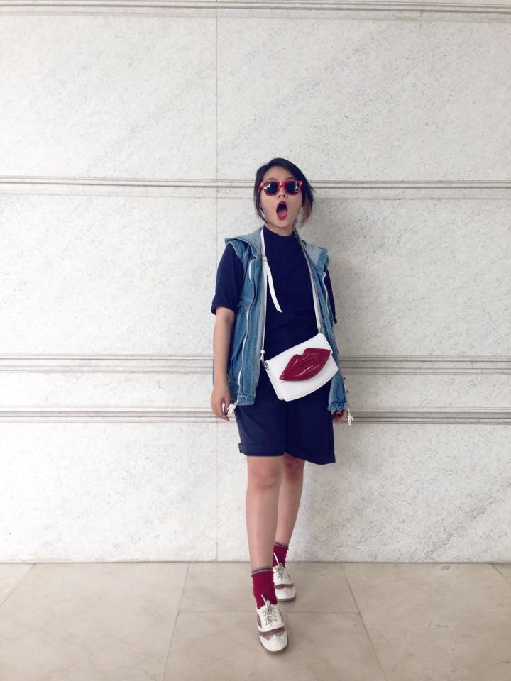 Một chiếc túi bằng da thật và không đụng hàng bởi được phát hành có giới hạn chắc chắn sẽ giúp bạn tỏa sáng. Những mẫu túi được sản xuất bởi Dolly thiên về độ bền, chất lượng da đẹp và rất tiện dụng.