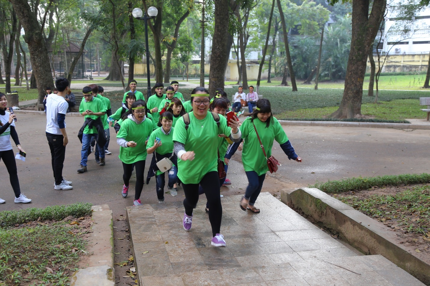 Gioi tre Can Tho no nuc nhap cuoc san li xi 50 trieu hinh anh