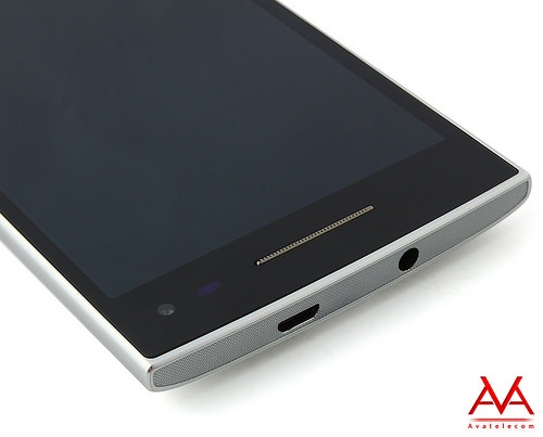 Camera trước với 5 megapixel góc rộng 84 độ cho ra những bức ảnh đẹp.