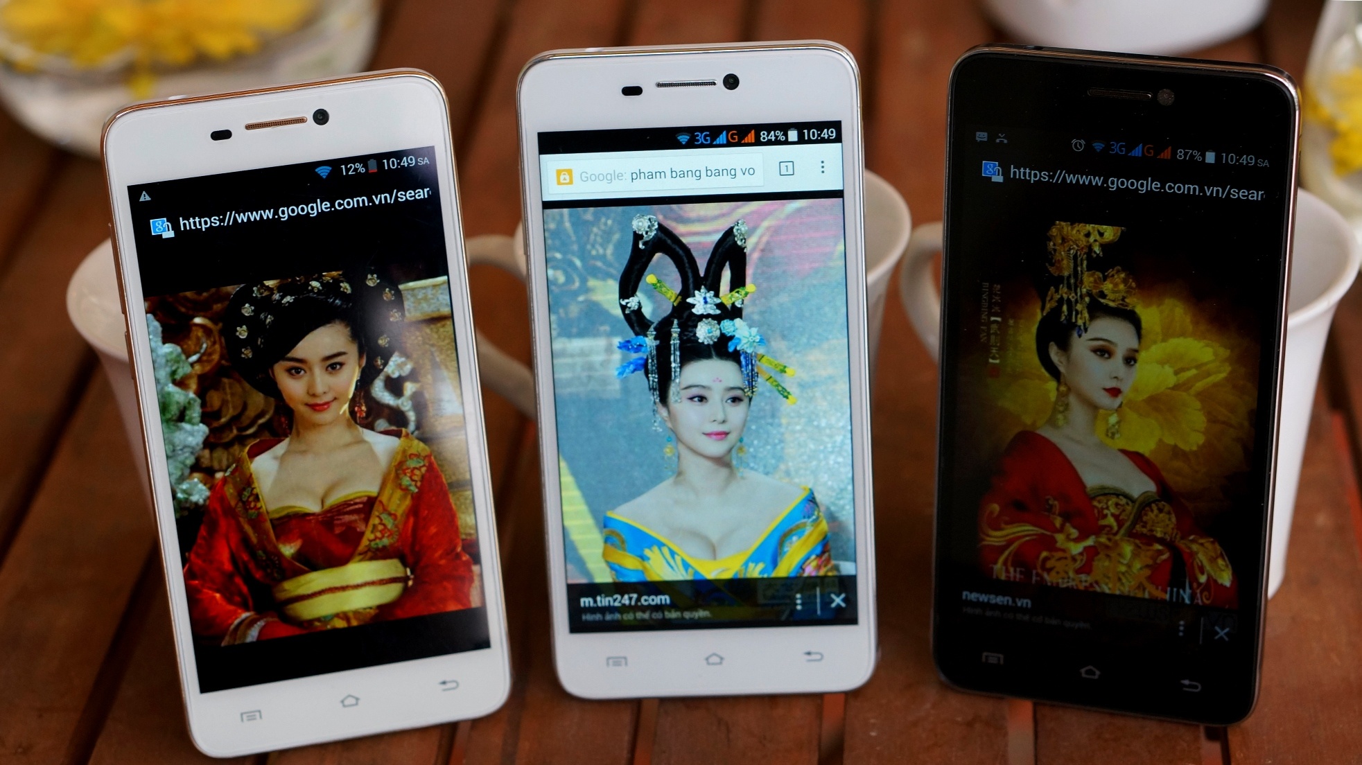 Màn hình hiển thị của máy sắc nét hơn so với một số sản phẩm cùng phân khúc giá rẻ.