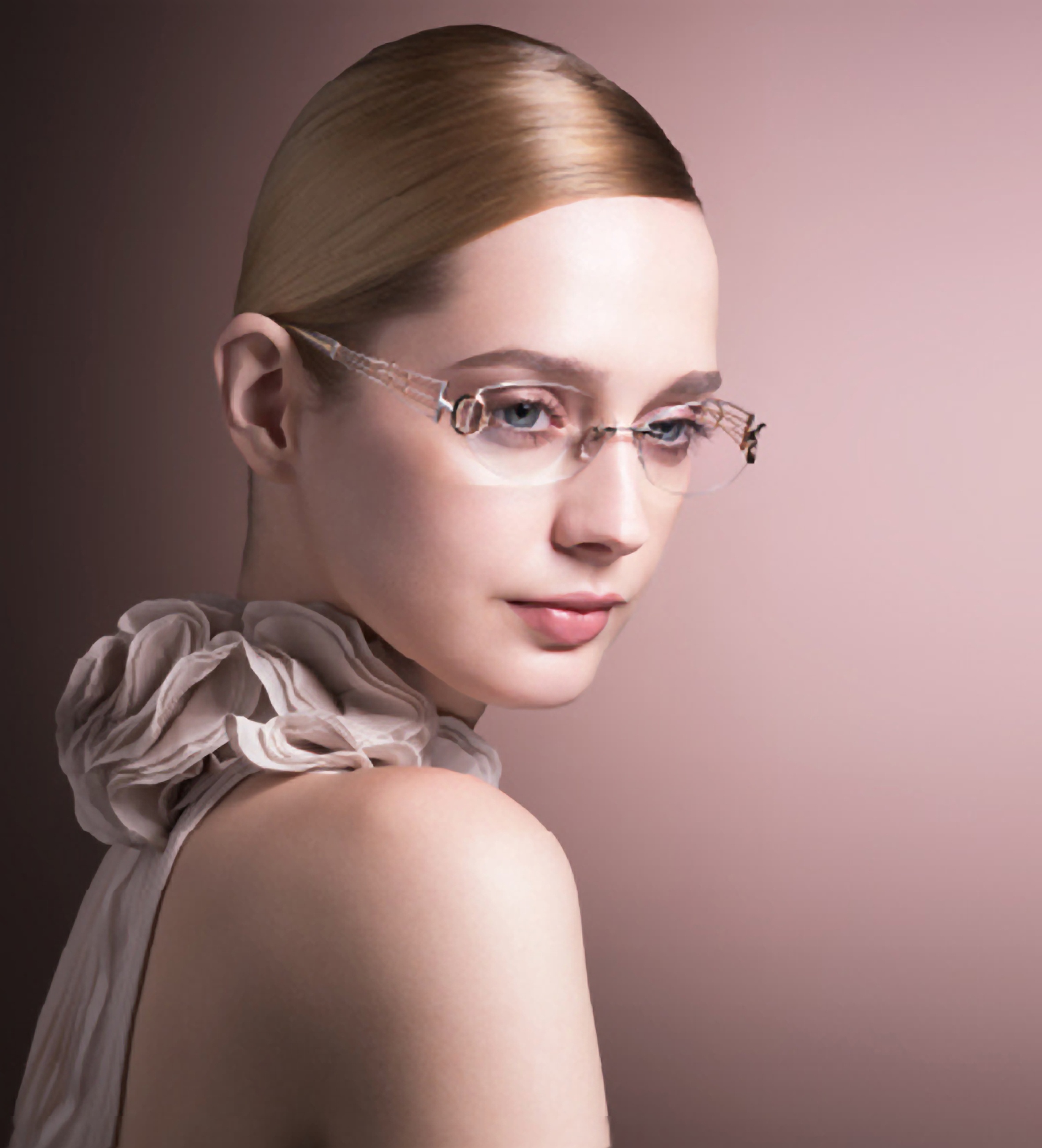 Chiếc kính phù hợp có thể giúp người dùng quên mất việc mình đang đeo kính.